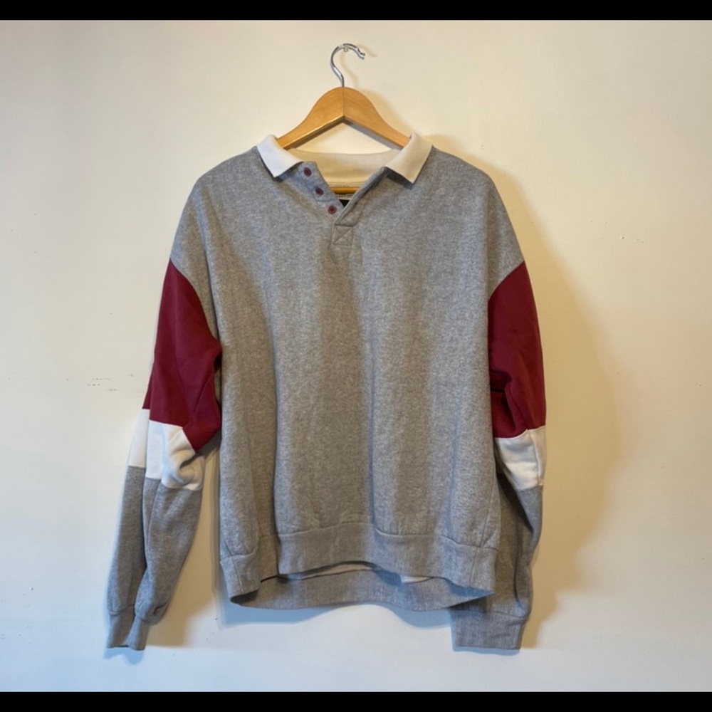 Vintage Footlocker men’s rugby style sweatshirt 🐭